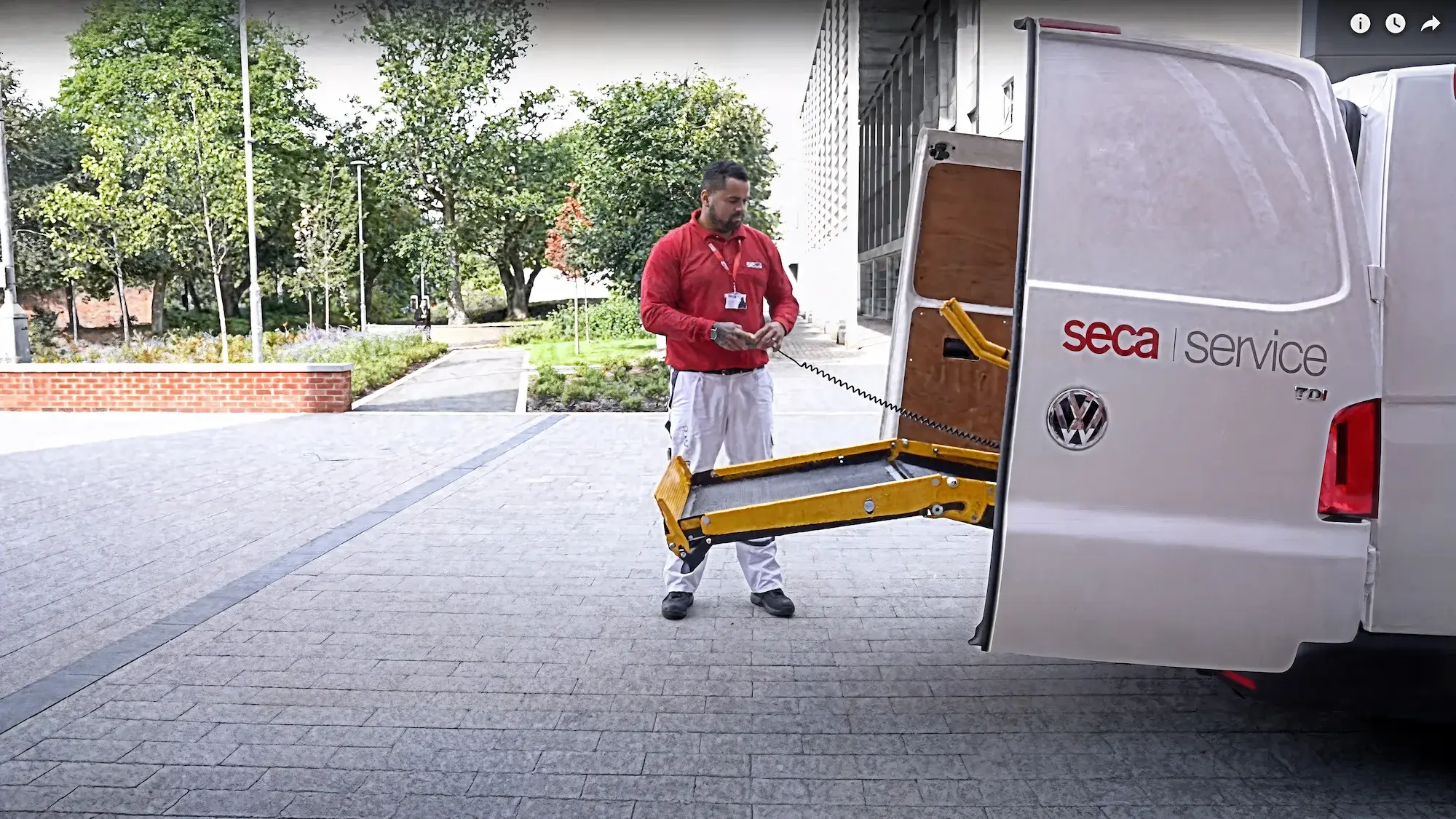 enhanced_Bildschirmfoto 2025-03-04 um 13-26-31-2 enhanced_Bildschirmfoto 2025-03-04 um 13-26-31-2